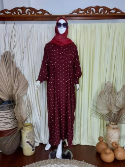 Kaftan Daily Polkadot Maroon