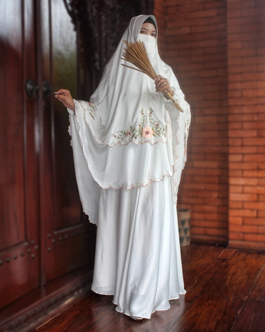 Gamis Premium Zara Dress White 1 web_gamis_new_002