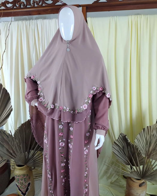 Gamis Dress Seruti Embro Flowers Pink 1 2 web_gamis_new_014b